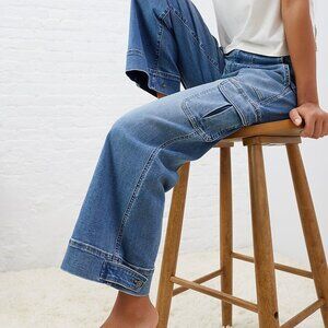 UpWest High Waisted Cargo Seed Convertible Wide Leg Jeans size M